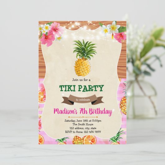 Invitation à l'ananas Tiki luau (Debout devant)