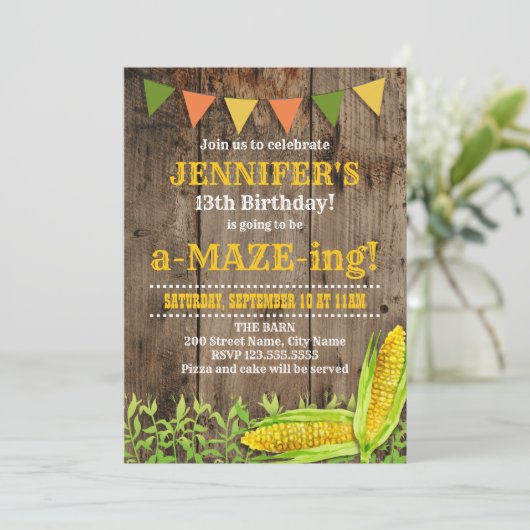 Invitation à l'anniversaire de Corn Maze (Debout devant)