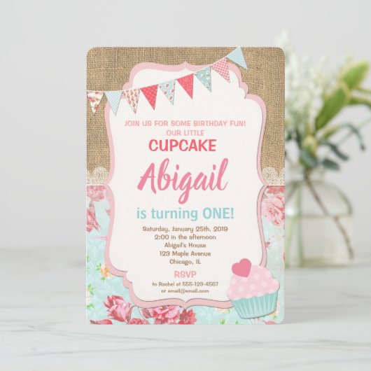 Invitation à l'anniversaire de Cupcake 1er anniver (Debout devant)