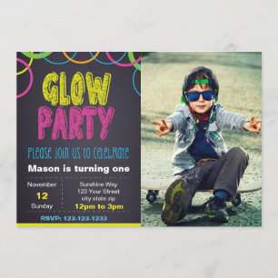 Invitation à l'anniversaire de Glow Party avec pho