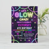Invitation à l'anniversaire de Glow Party, Neon Pa (Debout devant)