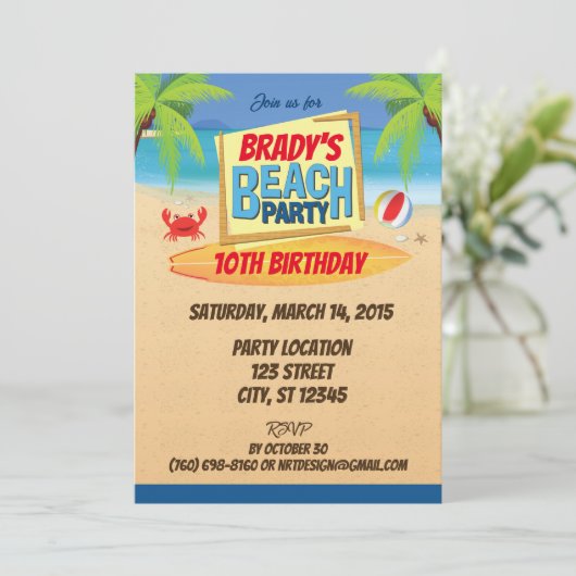 Invitation à l'anniversaire de la fête de plage (Debout devant)