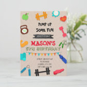 Invitation à l'anniversaire de la fête de remise e (Debout devant)