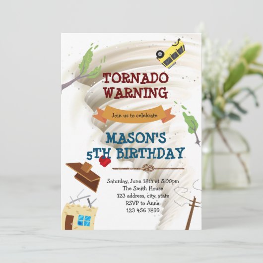 Invitation à l'anniversaire de la Tornade (Debout devant)