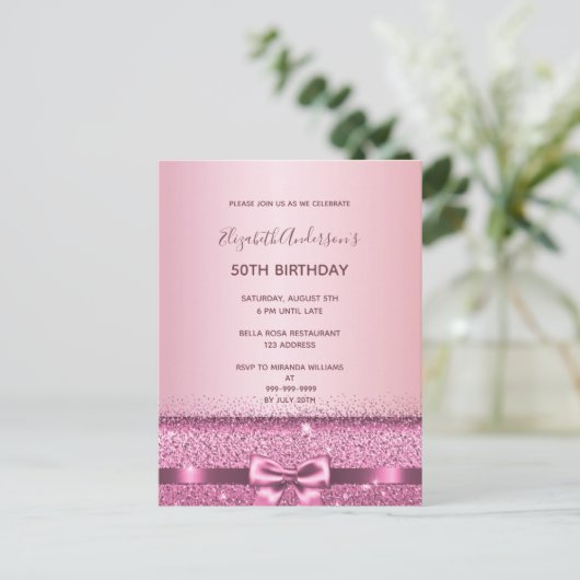 Invitation à l'anniversaire de l'arc rose violet (Debout devant)