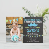 Invitation à l'anniversaire de Mustache (Debout devant)