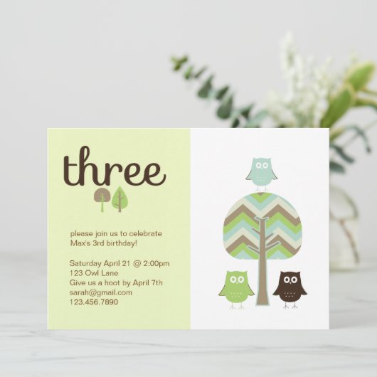 Invitation à l'anniversaire de Owl 3rd (Debout devant)