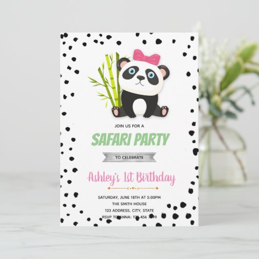 Invitation à l'anniversaire de Panda rose (Debout devant)