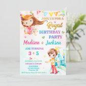 Invitation à l'anniversaire de princesse et de pri (Debout devant)