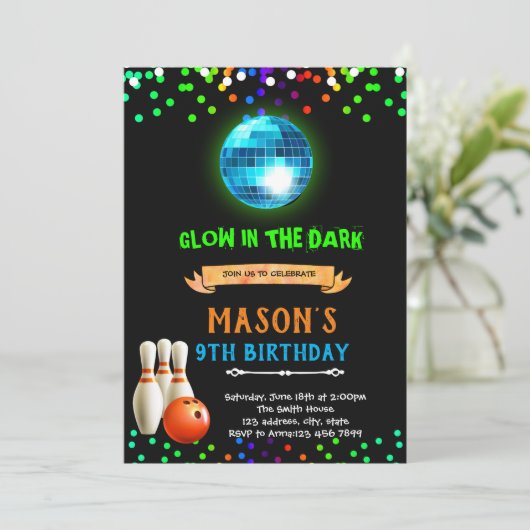 Invitation à l'anniversaire du bowling disco (Debout devant)