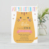 Invitation à l'anniversaire du chat (Debout devant)