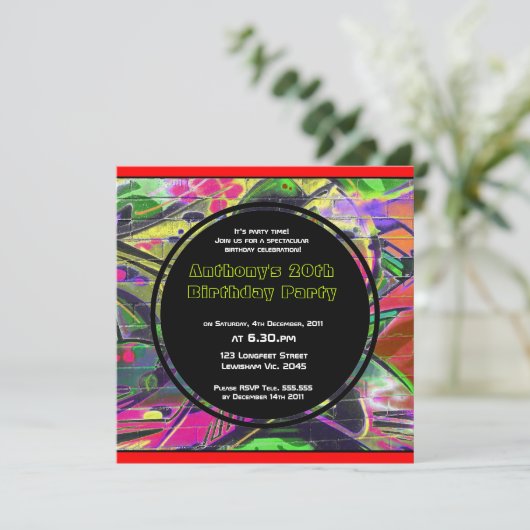 Invitation à l'anniversaire du graffiti (Debout devant)