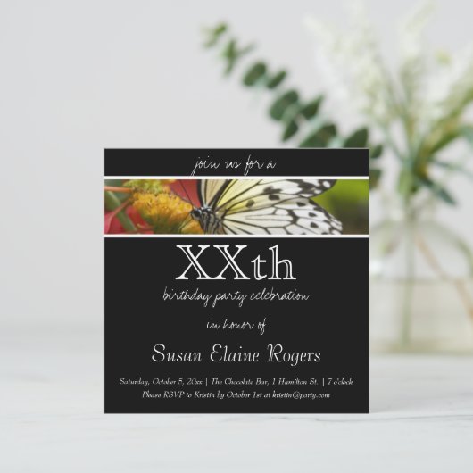 Invitation à l'anniversaire du papillon (Debout devant)