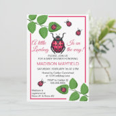 Invitation A Little Love Bug Is On The Way Ladybug (Debout devant)