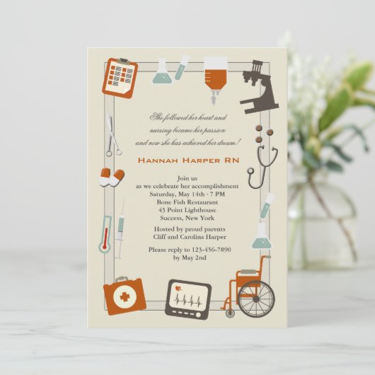 Invitation à l'obtention du diplôme de l'école de  (Debout devant)