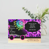 Invitation à patiner à roulettes Empreinte de léop (Debout devant)