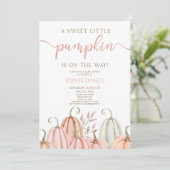 Invitation A Sweet Little Pumpkin Pink Orange Baby Shower (Debout devant)