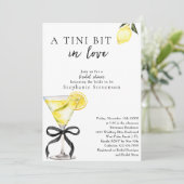 Invitation A Tini Bit In Love Lemon Martini Bridal Shower (Debout devant)