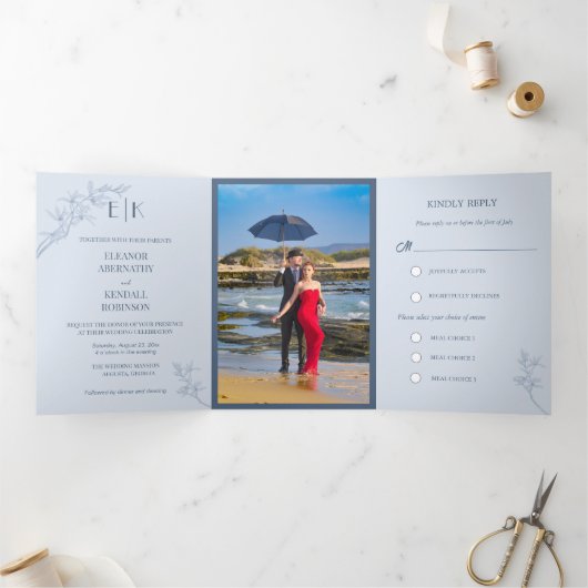 Invitation à trois volets de Mariage de fleurs int (Intérieur)