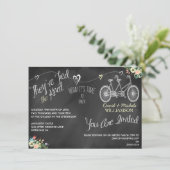 Invitation à un mariage sur le tableau de bord des (Debout devant)