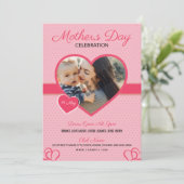 Invitation à un prospectus pour la fête des mères (Debout devant)