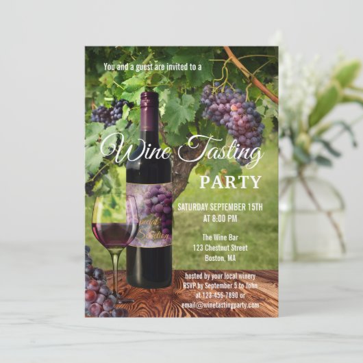 Invitation à une dégustation de vins de vignoble (Debout devant)