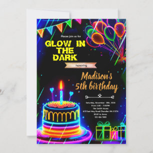 Invitation à une fête d'anniversaire avec gâteau n