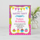 Invitation à une fête d'anniversaire cupcake (Debout devant)