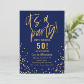 Invitation à une fête d'anniversaire de 50 ans en  (Debout devant)