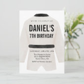Invitation à une fête d'anniversaire de arts marti (Debout devant)