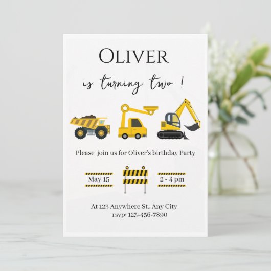 Invitation à une fête d'anniversaire de camion de (Debout devant)