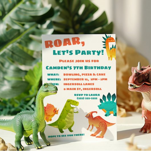 Invitation à une fête d'anniversaire de dinosaure