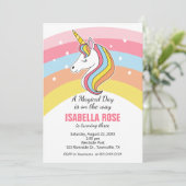 Invitation à une fête d'anniversaire de licorne (Debout devant)