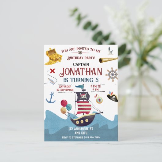 Invitation à une fête d'anniversaire de pirate pou (Debout devant)