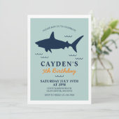Invitation à une fête d'anniversaire de requin (Debout devant)