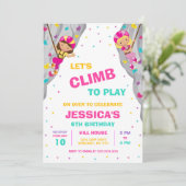 Invitation à une fête d'anniversaire d'escalade de (Debout devant)