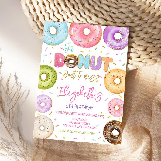 Invitation à une fête d'anniversaire Donut