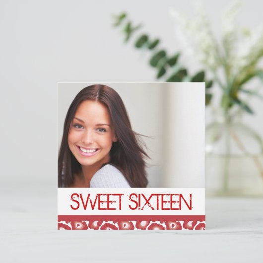 Invitation à une fête de seize ans (Debout devant)