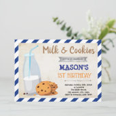 Invitation à une fête garçon lait ET biscuits (Debout devant)