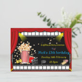 Invitation à une soirée cinéma-action (Debout devant)