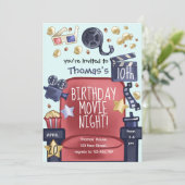Invitation à une soirée cinéma d'anniversaire (Debout devant)