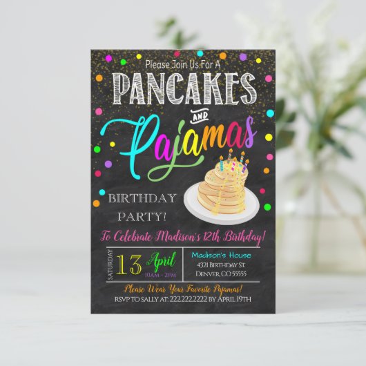 Invitation à une soirée crêpes et pyjamas (Debout devant)