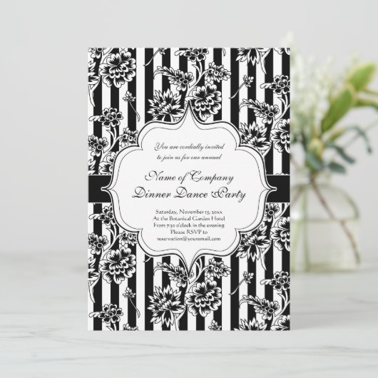 Invitation à une soirée dansante élégante en tenue (Debout devant)