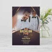 invitation à une soirée de célibataire (Debout devant)