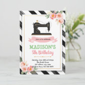 Invitation à une soirée de couture artisanale (Debout devant)