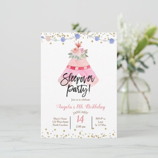 Invitation à une soirée pyjama sous tipi (Debout devant)