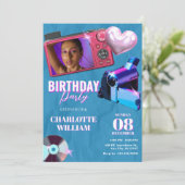 Invitation Ado esthétique Y2k Caméra photo anniversaire (Debout devant)
