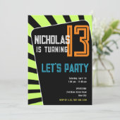 Invitation Ado Garçon 13e anniversaire - N'importe quel âge b (Debout devant)
