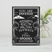 Invitation Ado Girl Gothic Black Talboard Sleepover (Debout devant)