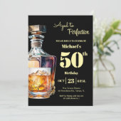 Invitation Aged to Perfection Men 50th Whiskey Birthday  (Debout devant)